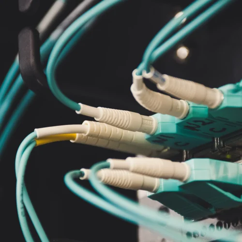 Managed hosting – jak wykorzystać go do tworzenia nowoczesnych stron internetowych?